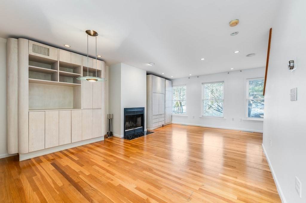 100 Anderer Ln - Photo 1