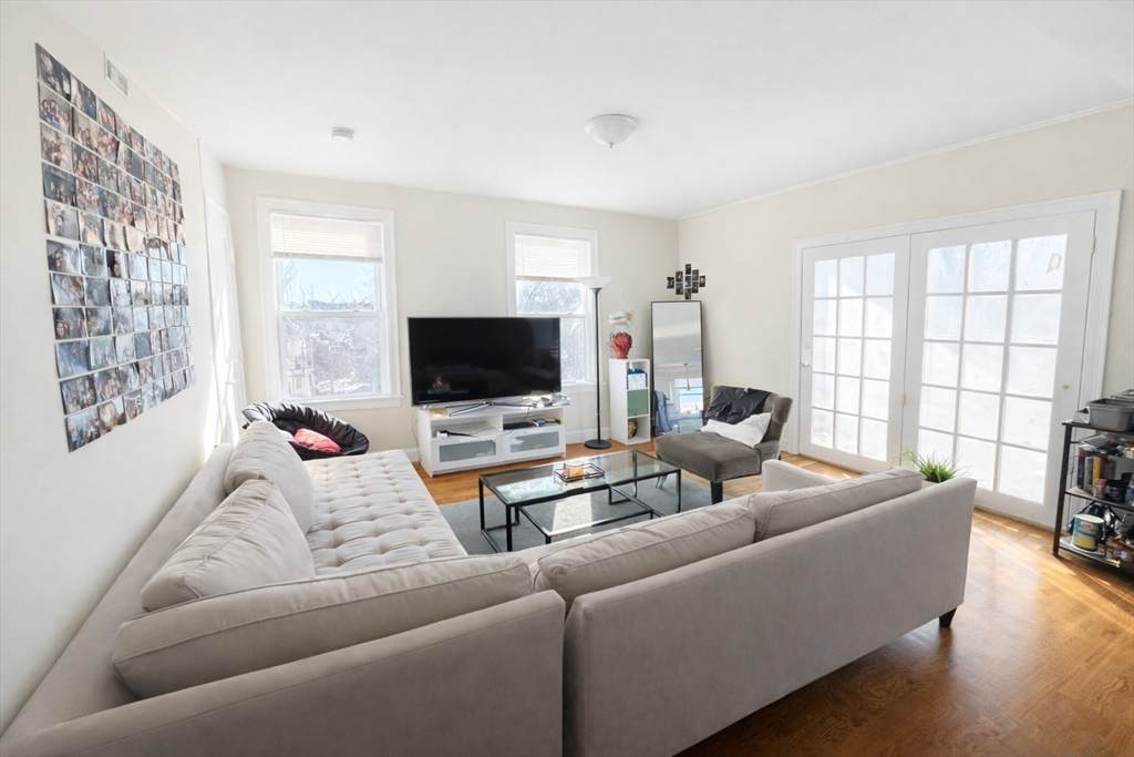 39 Millmont St - Photo 1