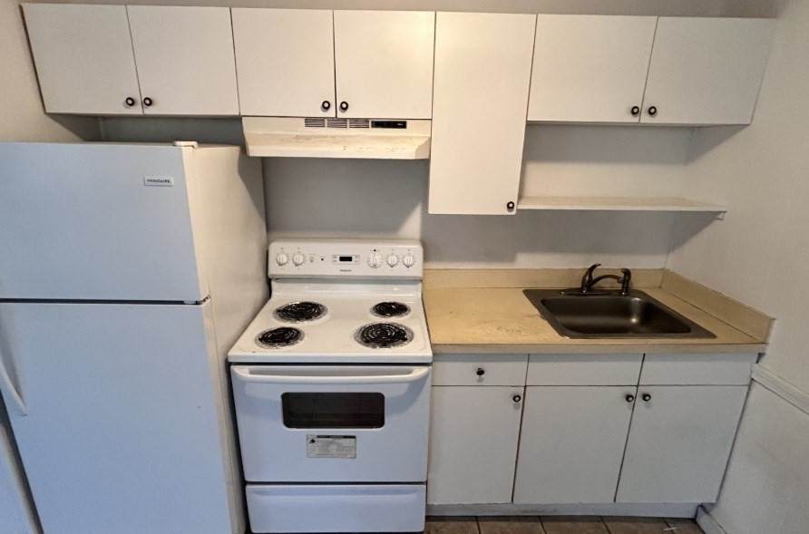 10 Marion St. - Photo 1