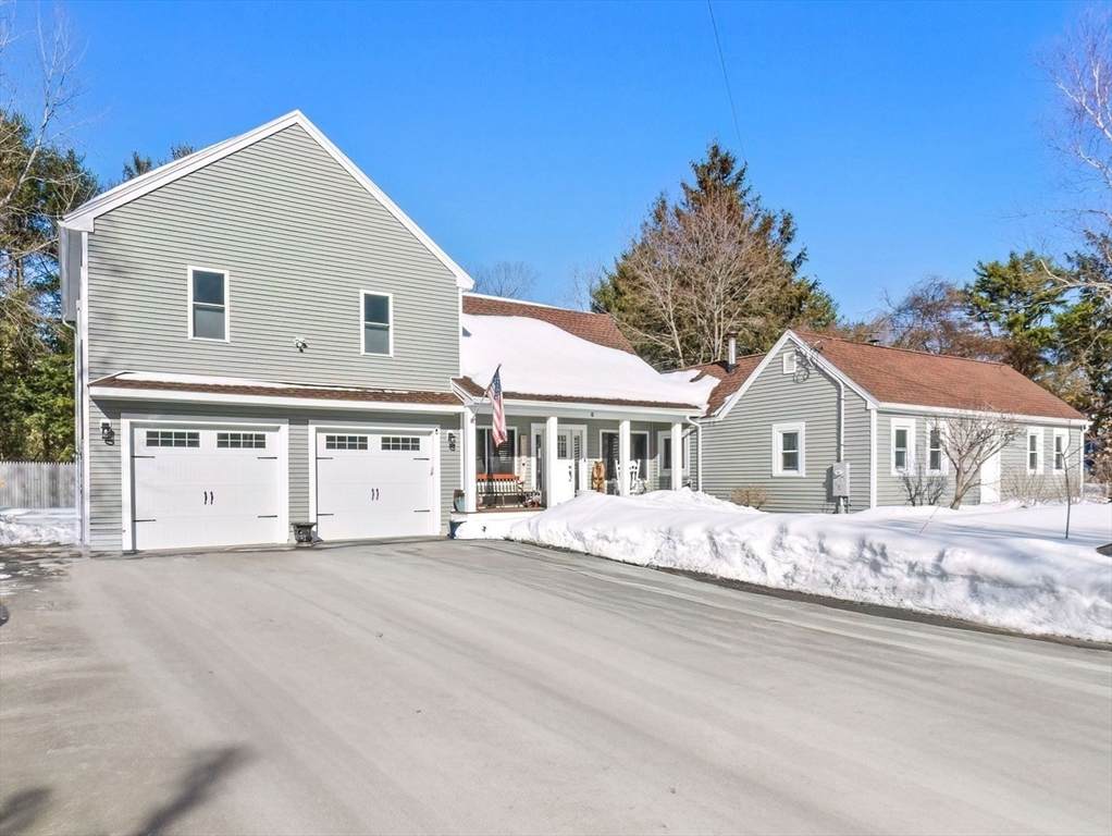 12 Warren St - Photo 1