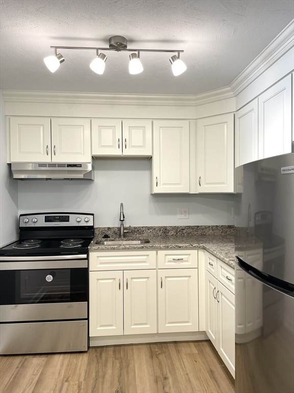 37 Fountain Lane - Photo 1