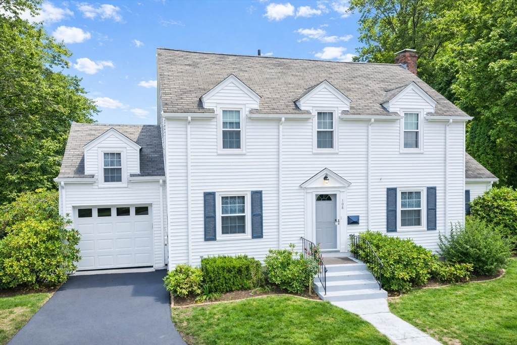 108 Glen Avenue - Photo 1