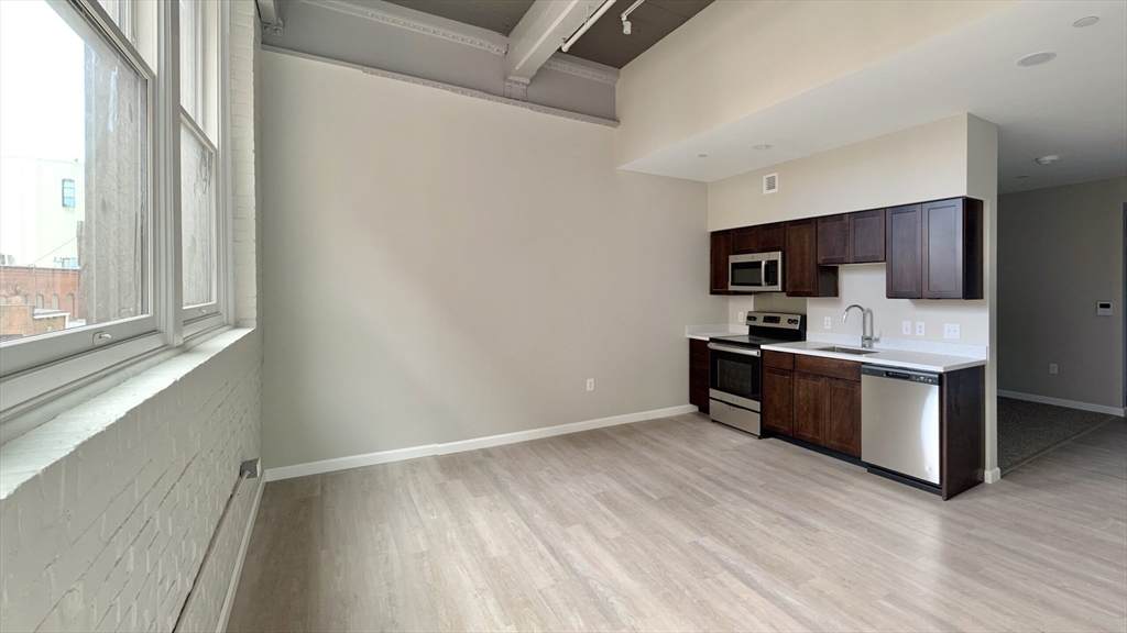 6 Chatham Street - Photo 1