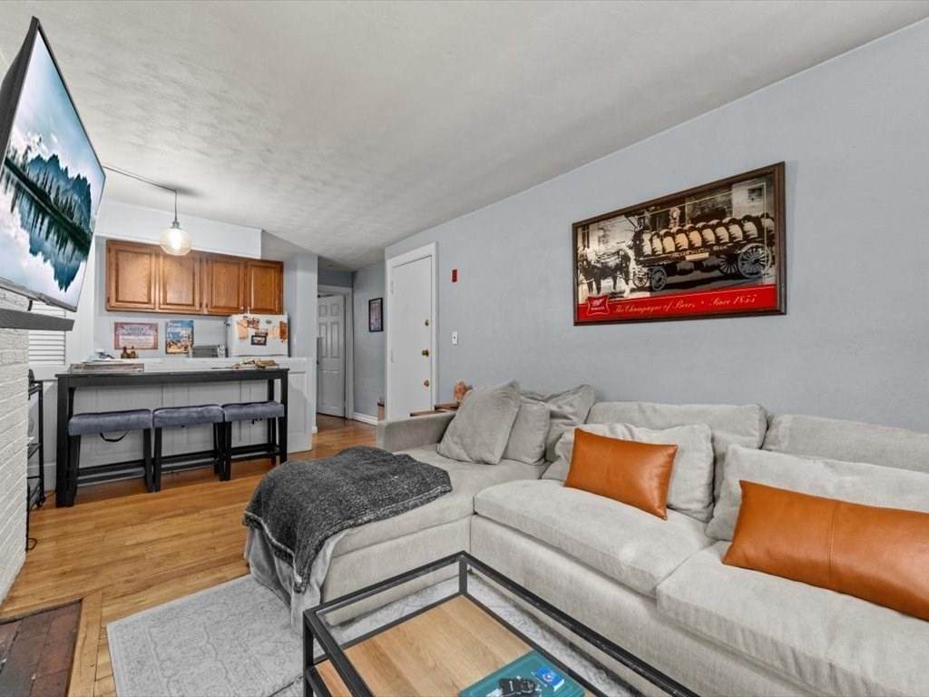 11 Myrtle St - Photo 1