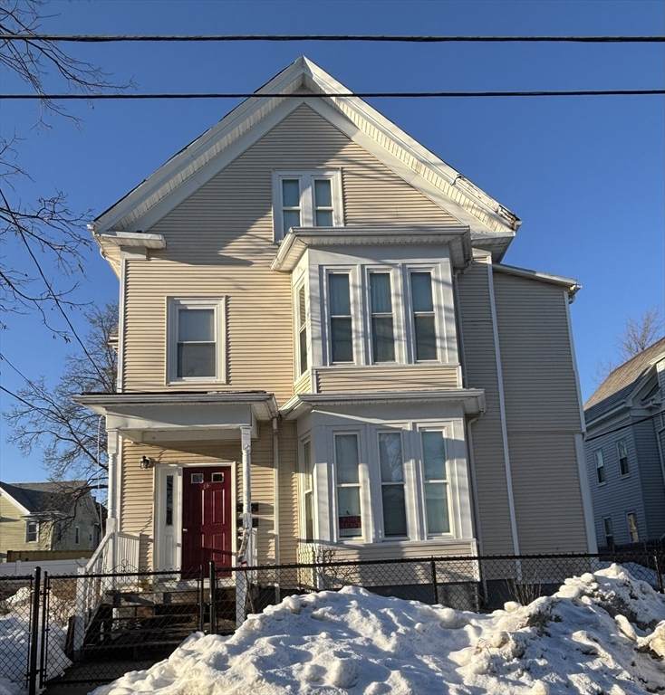 39 Harvard St - Photo 1