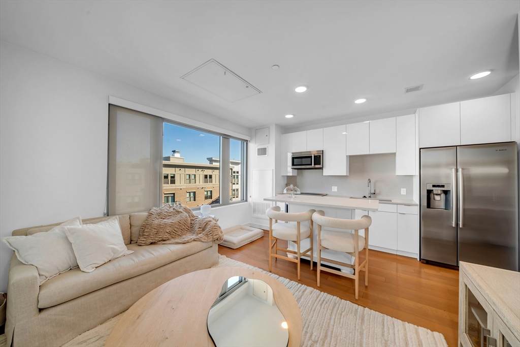 45 Lewis St - Photo 1
