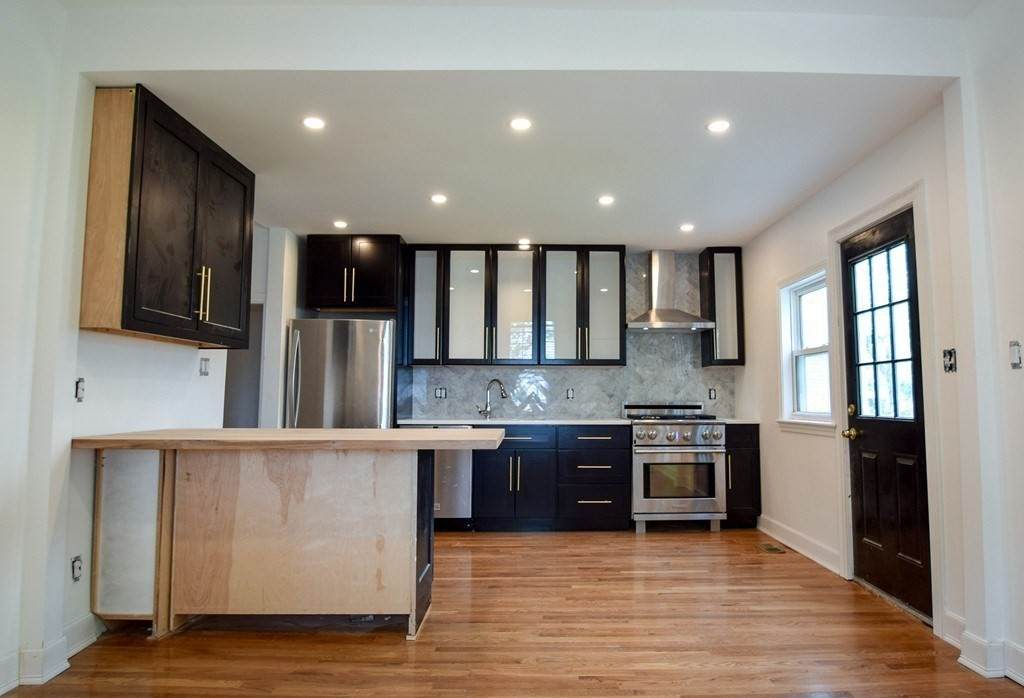 32 Cedar Street - Photo 1