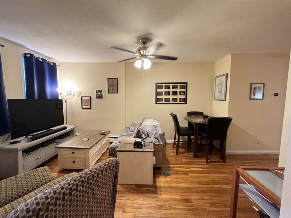 41 Cross St - Photo 1