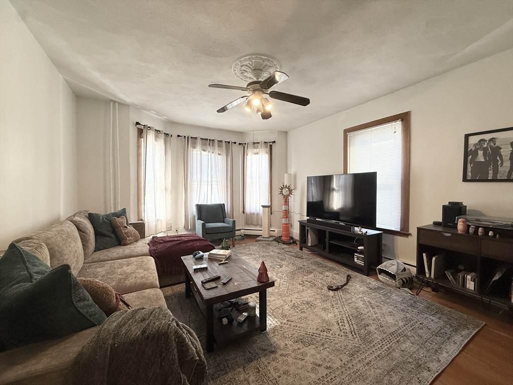 254 Elm St - Photo 1