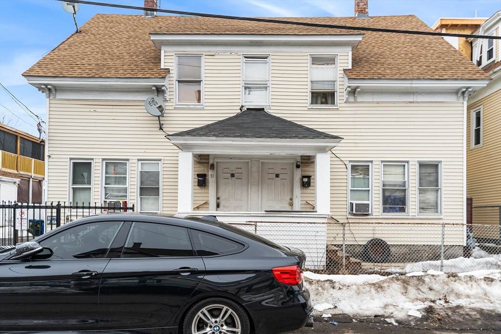 29-31 Washington St - Photo 1