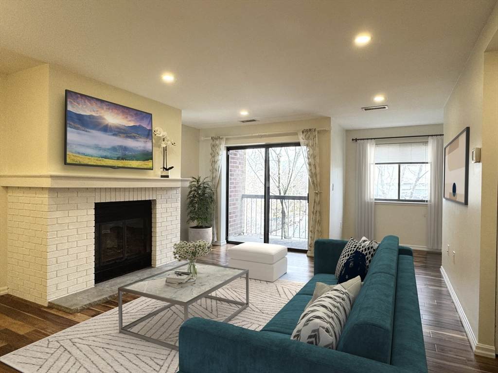 666 Main St - Photo 1