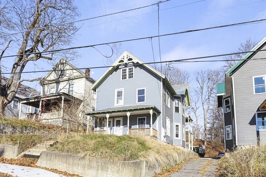 73-75 Hall St - Photo 1
