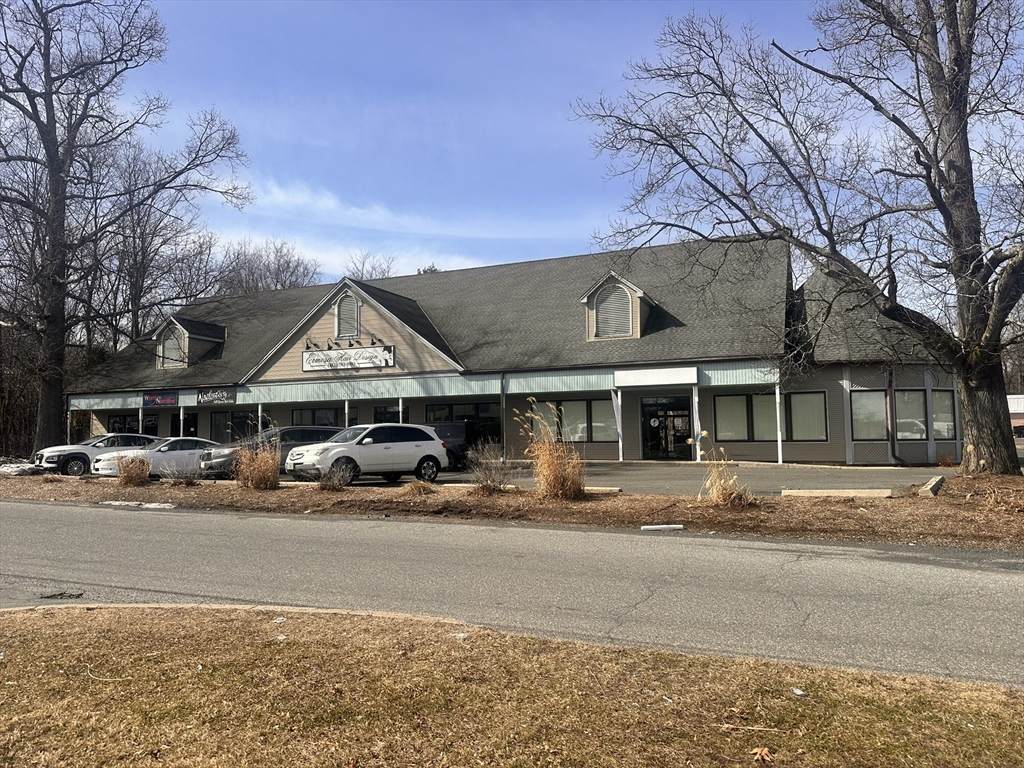 16-24 Arnold Ave - Photo 1