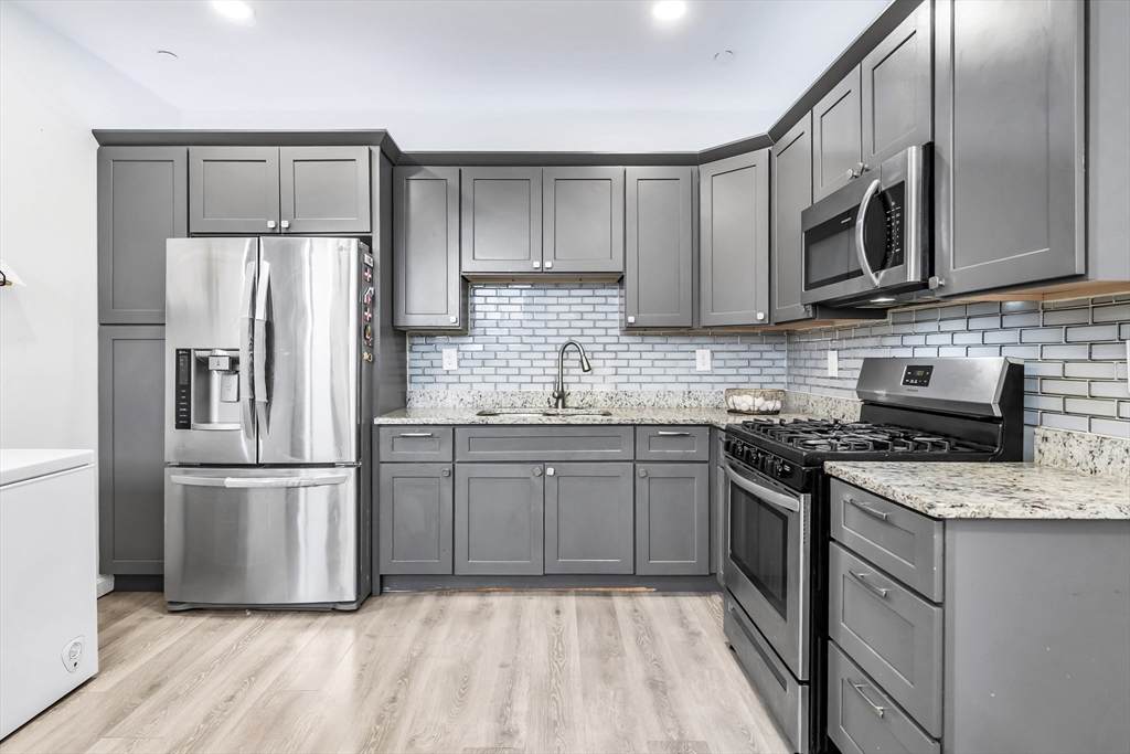 202 Broadway - Photo 1