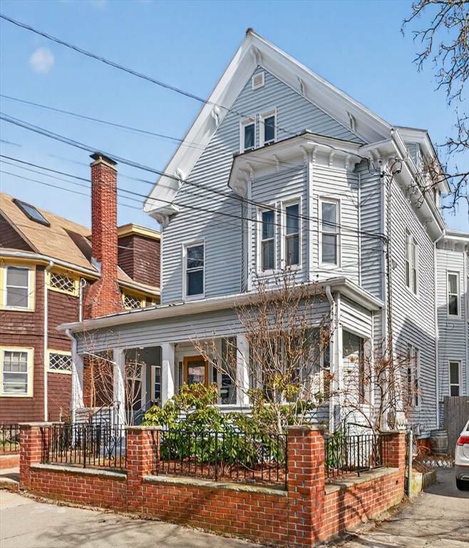 9 Dartmouth St - Photo 1