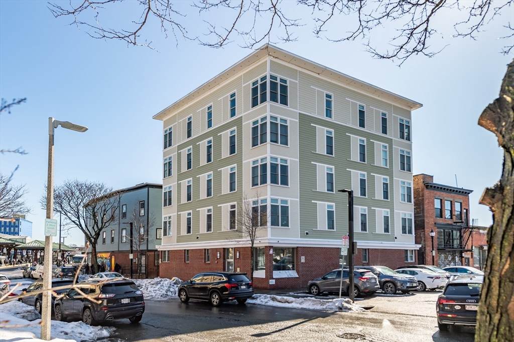 10 Roxbury Street - Photo 1