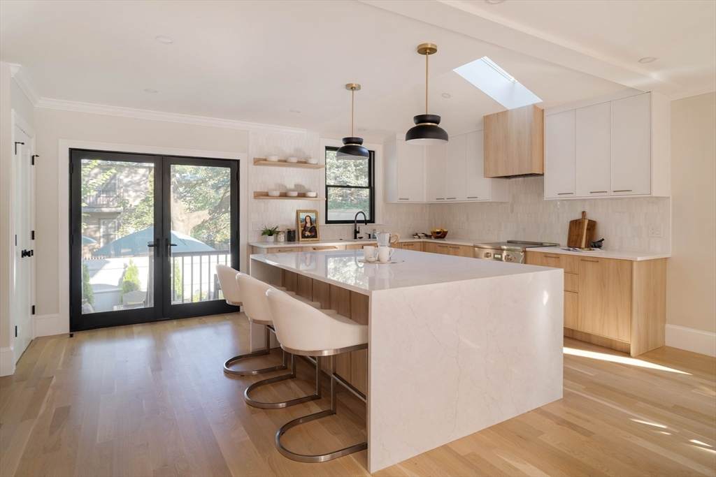 133 Fayerweather Street - Photo 1
