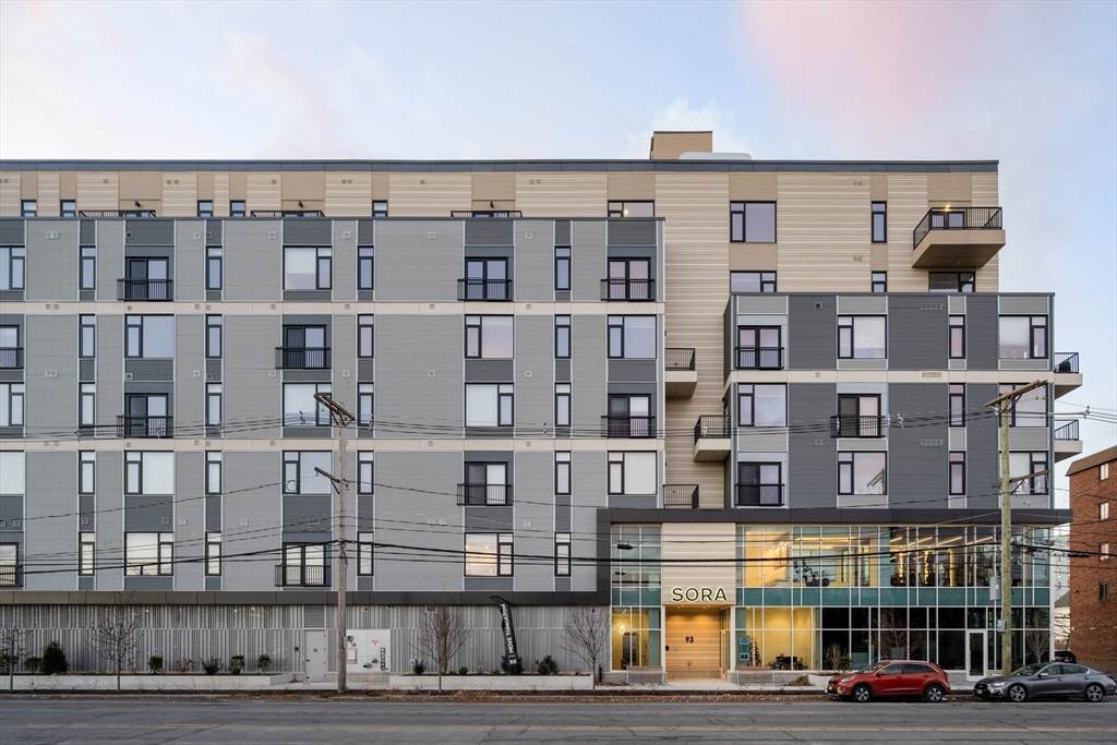 93 Bennington Street - Photo 1