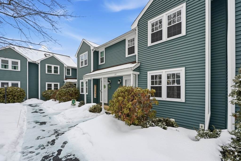 551 Hildreth St - Photo 1