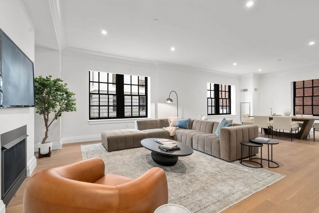 45 Temple St - Photo 1