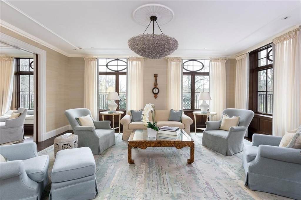 250 Boylston St - Photo 1