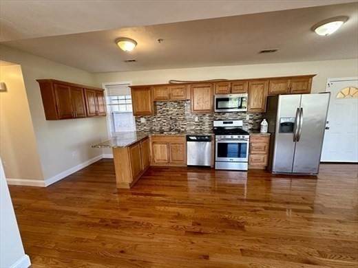 12 Woodcliff St - Photo 1
