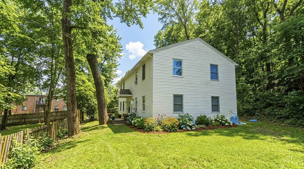 18-20 Summer St - Photo 1