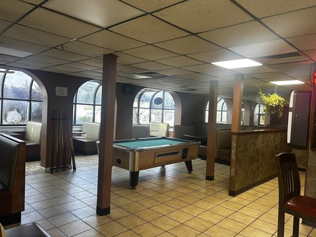 1633 Bay St - Photo 1