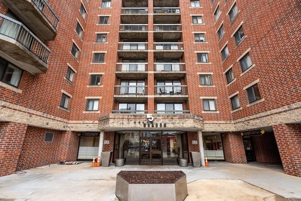 15 North Beacon - Photo 1