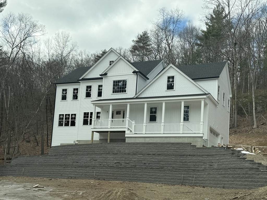 99 W River St - Photo 1