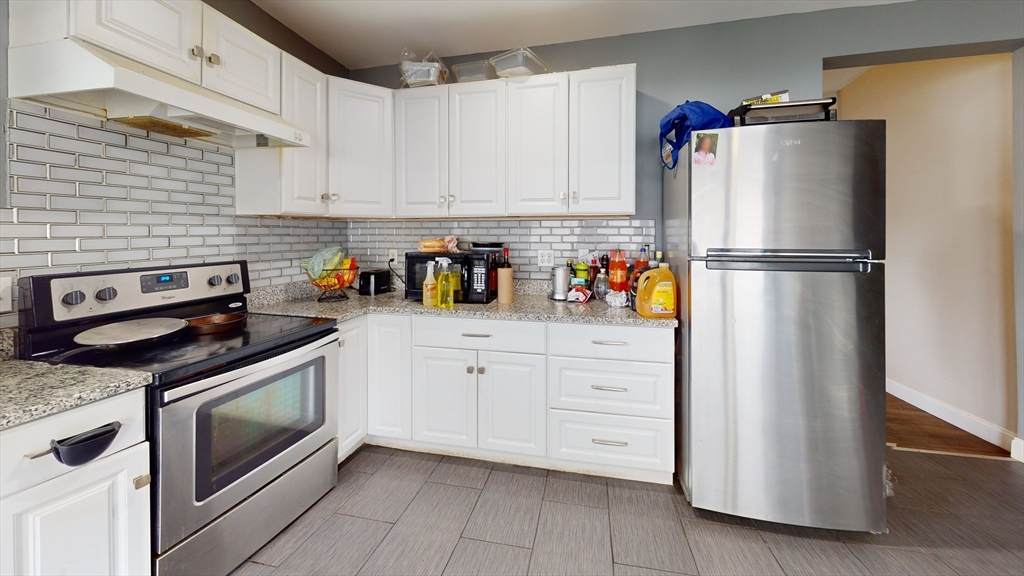 101 Bradford - Photo 1