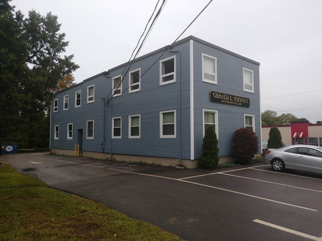 555 Pleasant Street - Photo 1