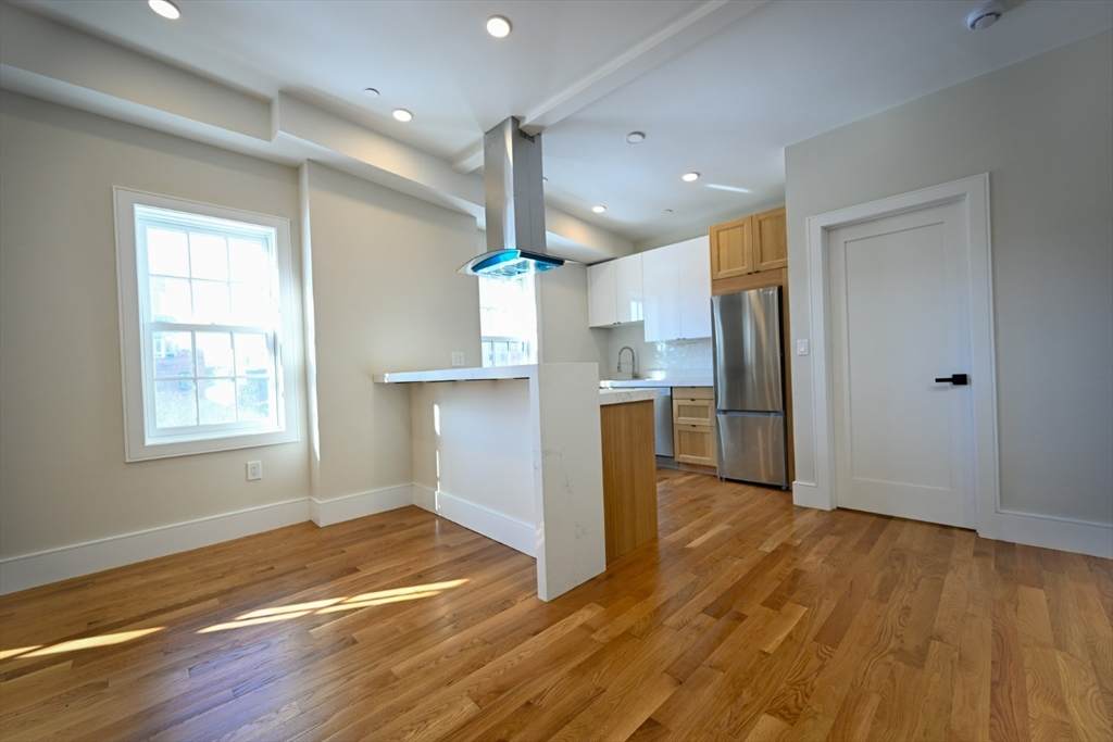 18 Winchester St - Photo 1