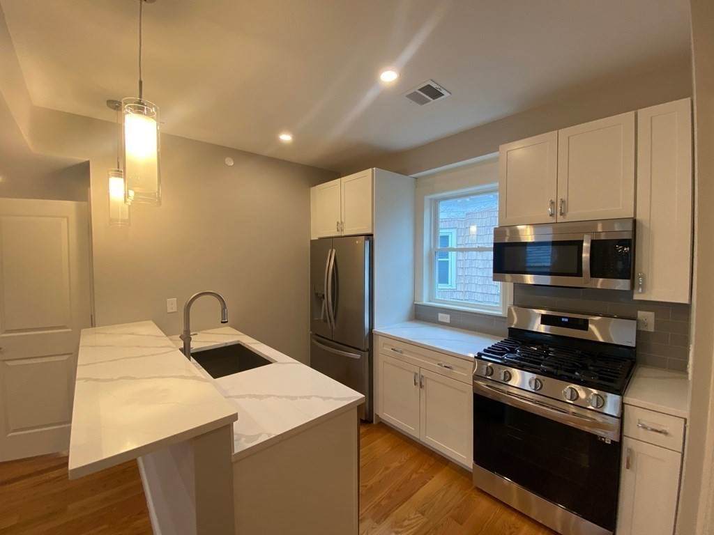 101 Pleasant St - Photo 1