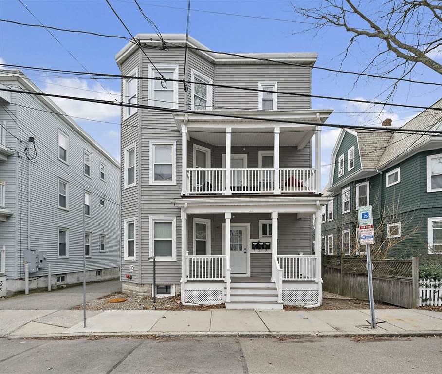 22 Madison Ave - Photo 1