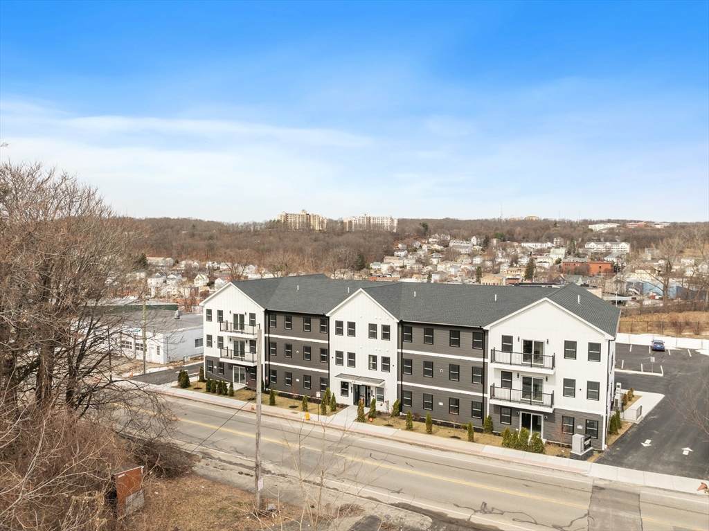 631 Franklin Street - Photo 1