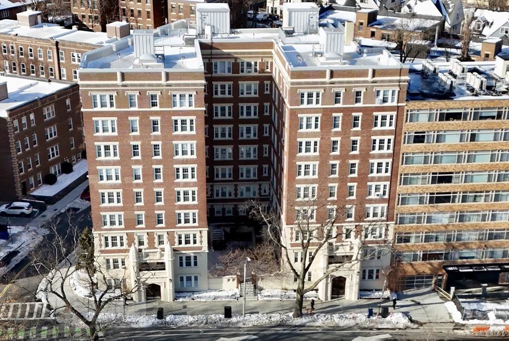 1450-1454 Beacon St - Photo 1