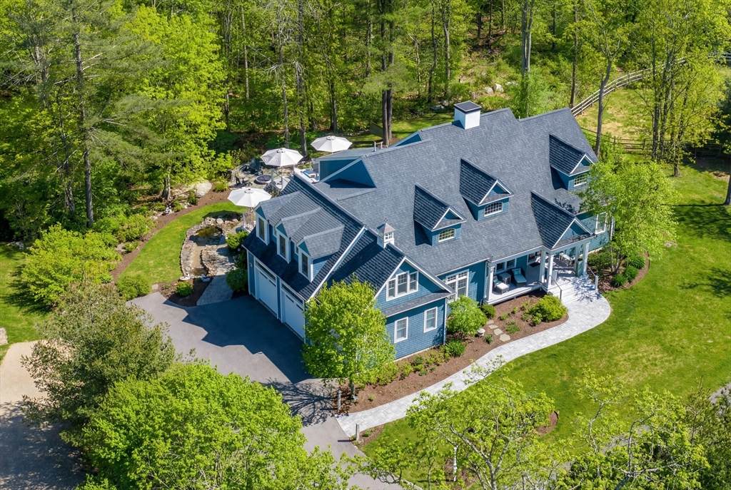 4 Beech Tree Ln - Photo 1