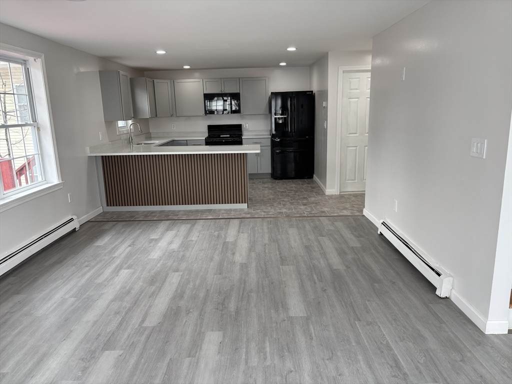 100 Hancock Street - Photo 1