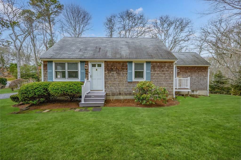 177 Bayview Cir - Photo 1