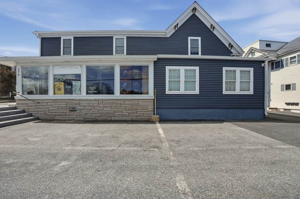 278 Teaticket Hwy - Photo 1
