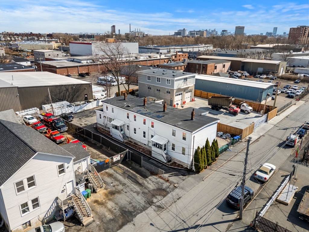 24 Linden St - Photo 1