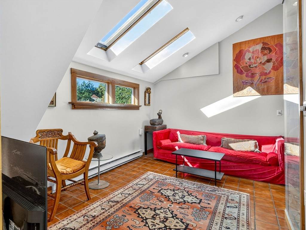 20 Beech St - Photo 1