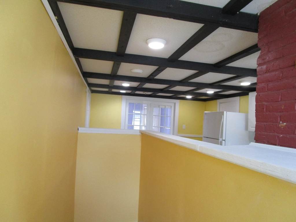 216 Irving Street - Photo 1