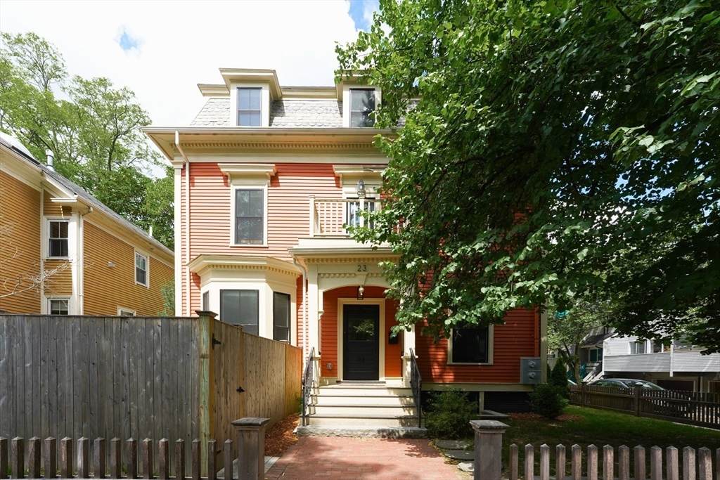 23 Irving St. - Photo 1