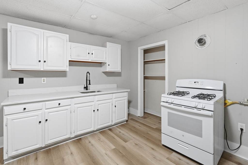 168 Lunenburg St. - Photo 1