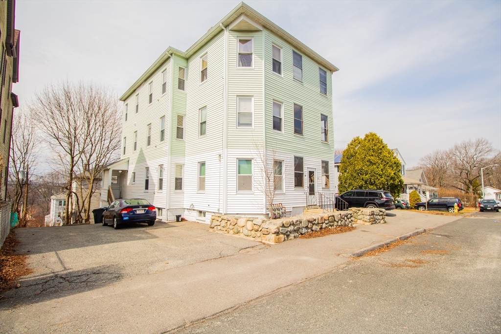 91 Stanton St - Photo 1