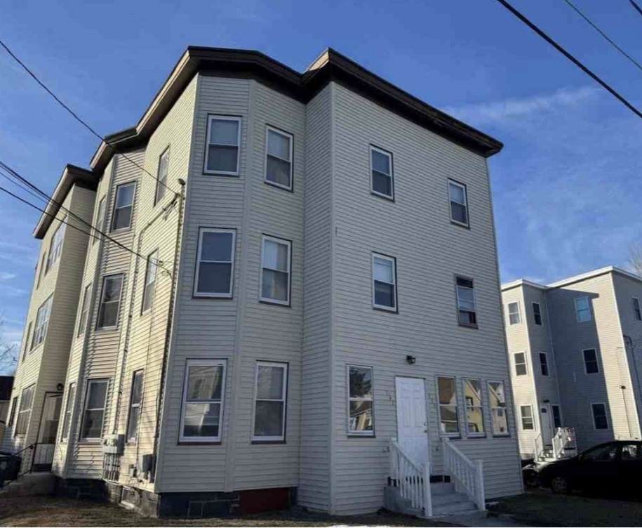 131 Fifth St - Photo 1