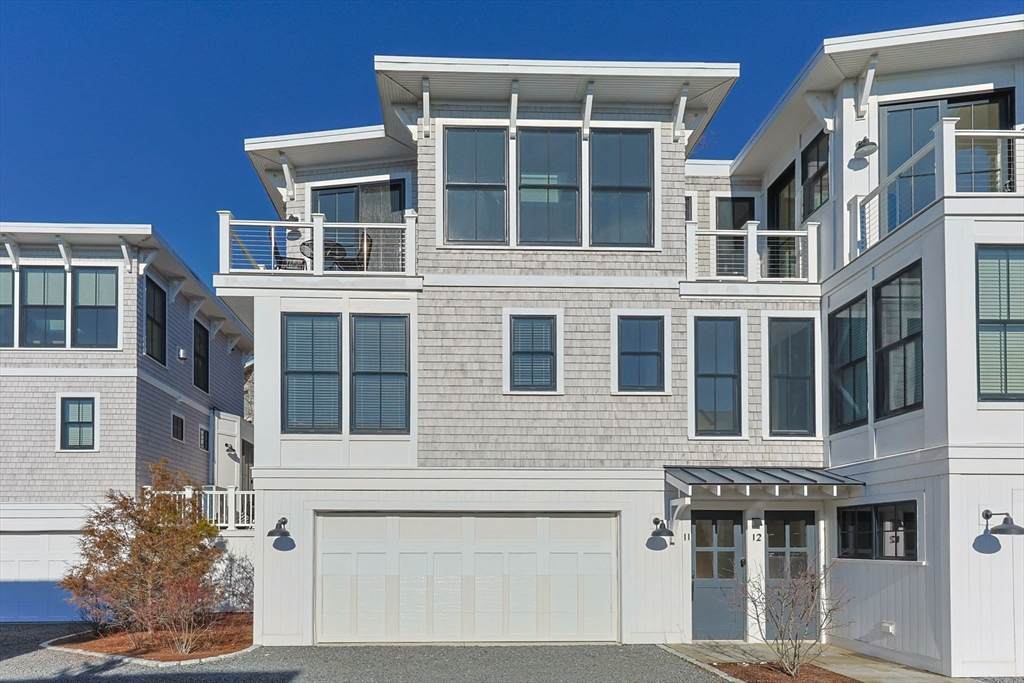 350 Bradford St - Photo 1