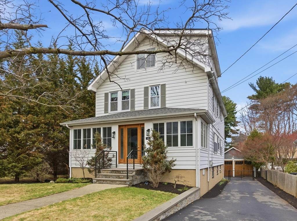 381 Washington St - Photo 1